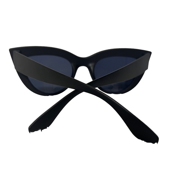 Cat Eye Fashion Sunglasses Black - Picture 5 of 8